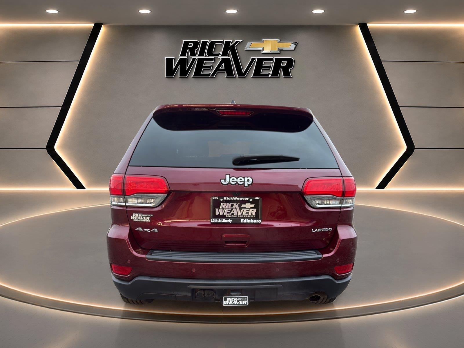 2018 Jeep Grand Cherokee Laredo E 4x4
