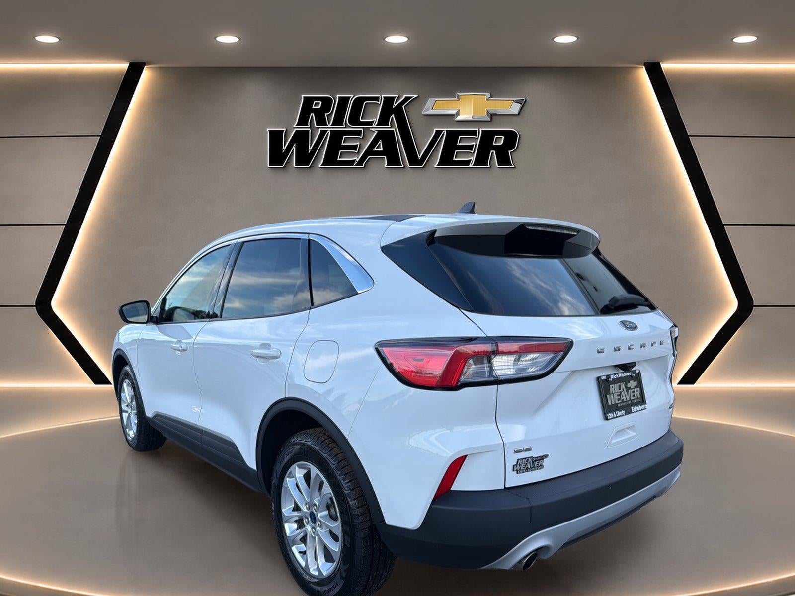 2022 Ford Escape SE Hybrid