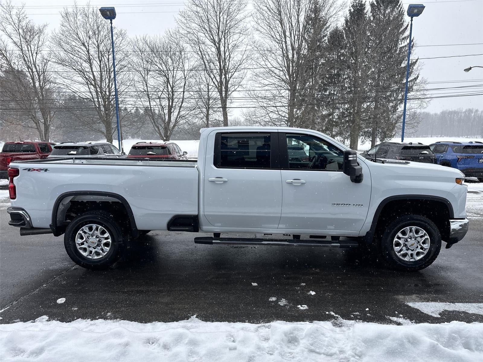 2025 Chevrolet Silverado 3500 HD LT