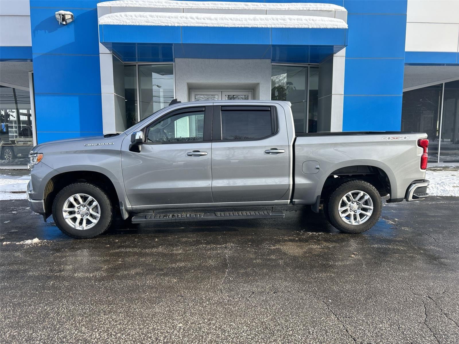 2024 Chevrolet Silverado 1500 LT (2FL)