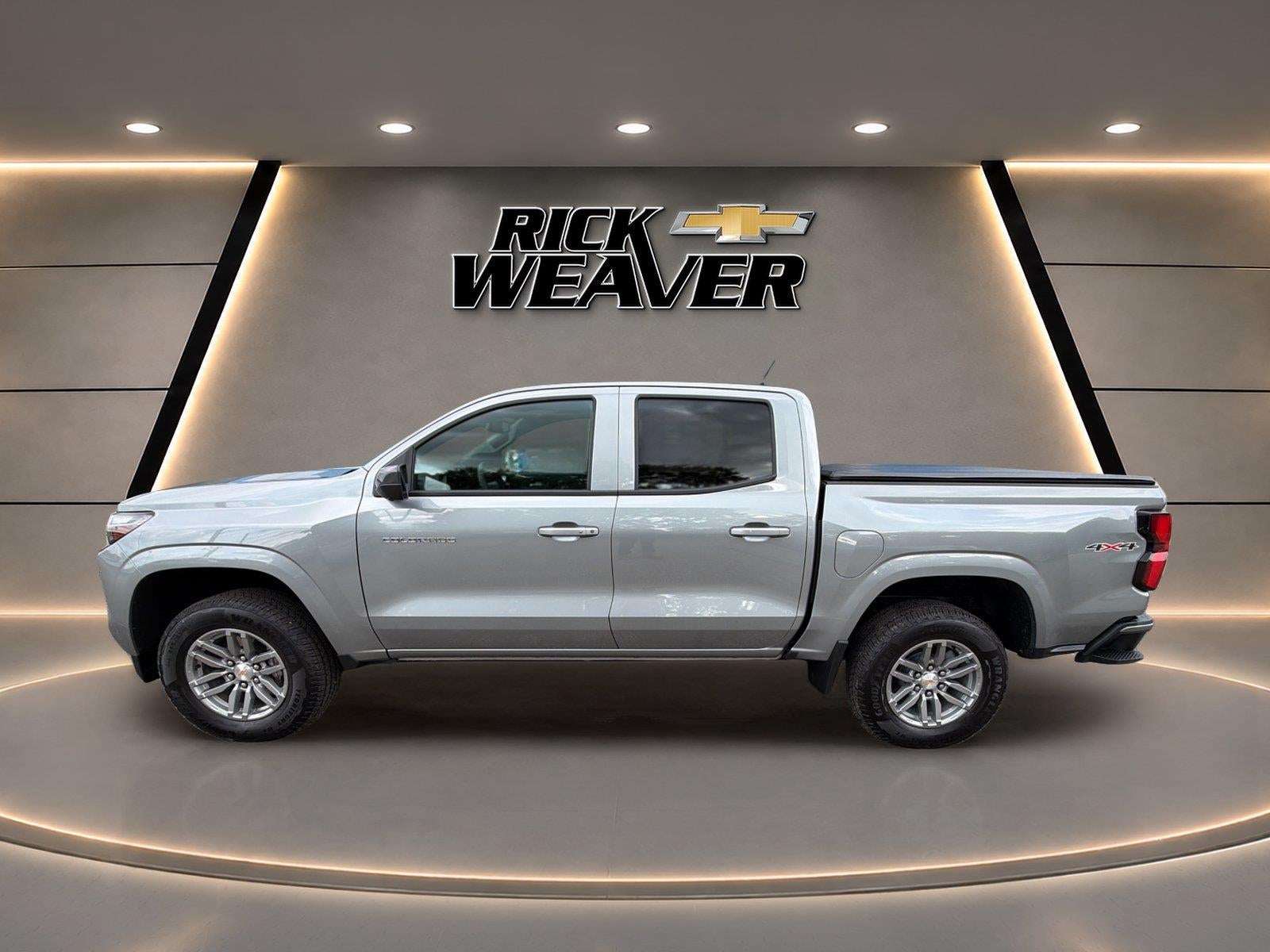 2025 Chevrolet Colorado WT/LT