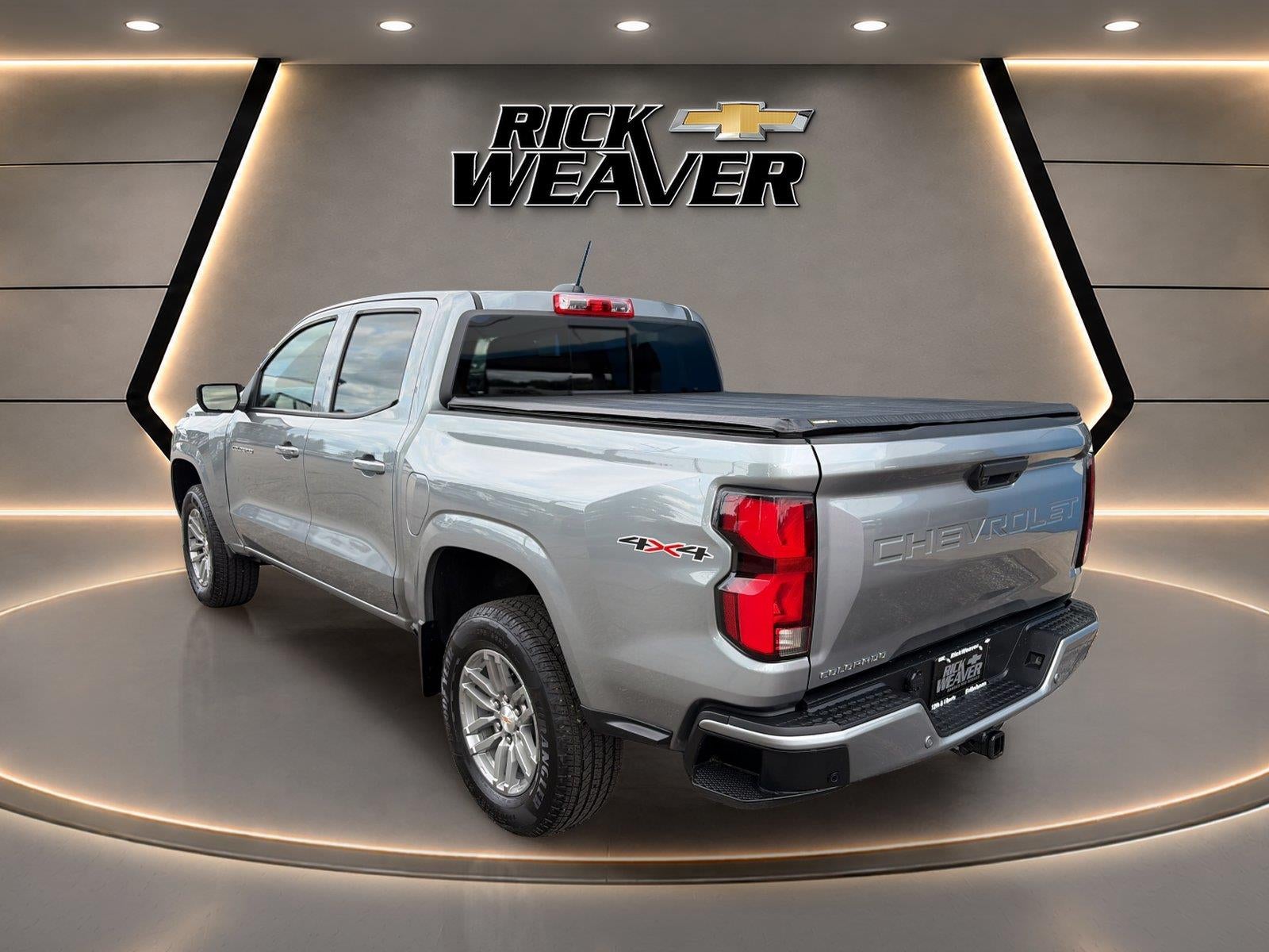 2025 Chevrolet Colorado WT/LT