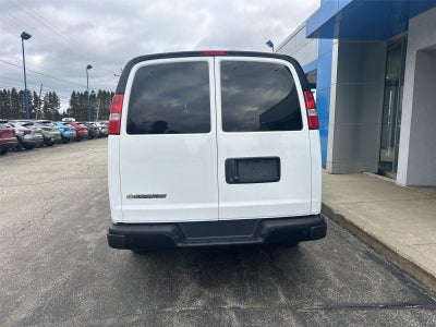 2025 Chevrolet Express Cargo WT