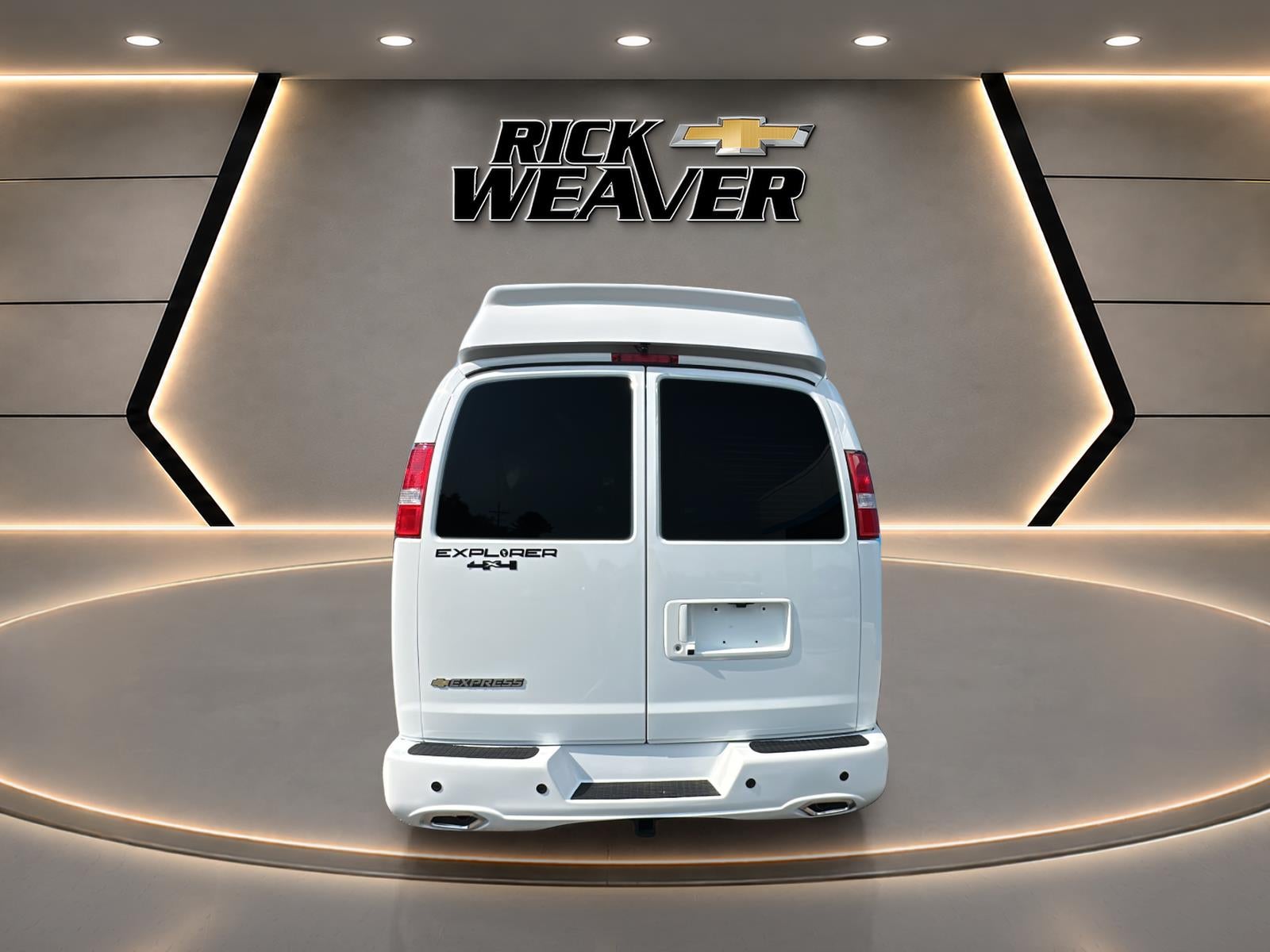 2026 Chevrolet Express Cargo WT