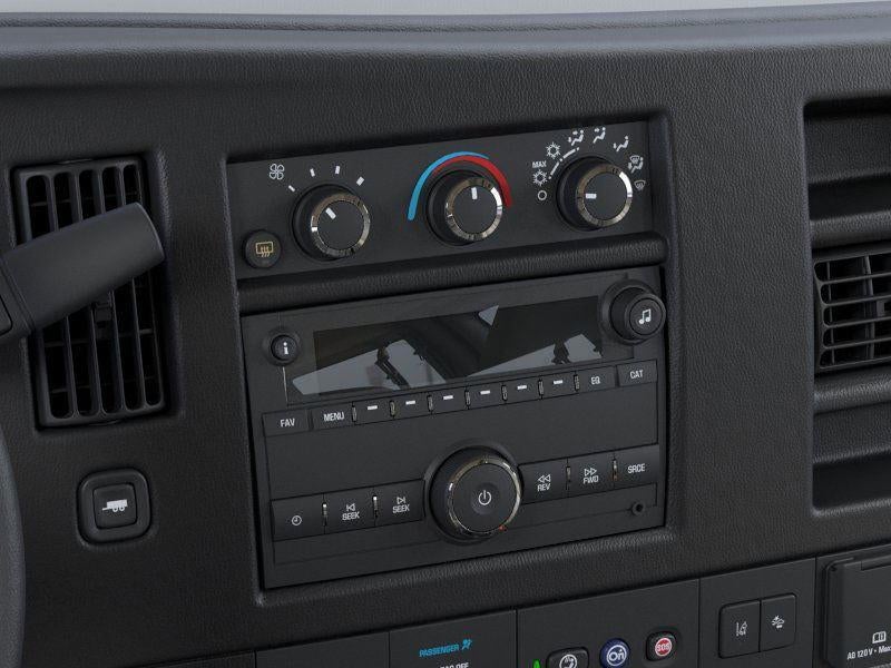 2025 Chevrolet Express Cargo 3500 WT