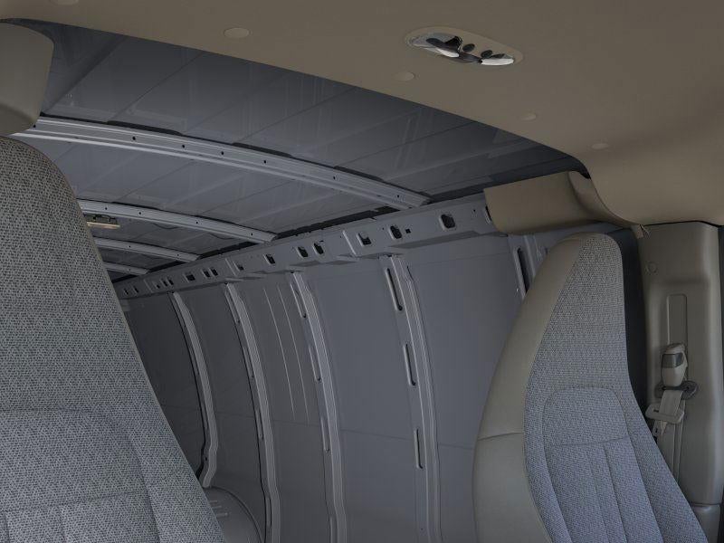 2025 Chevrolet Express Cargo 3500 WT