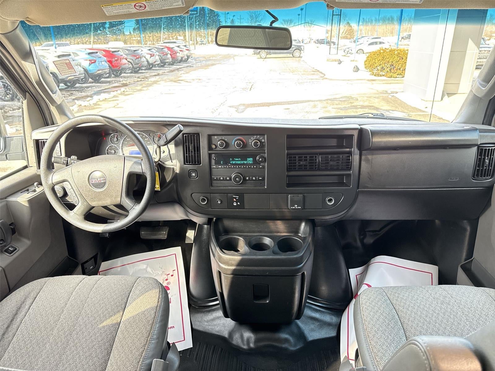 2023 GMC Savana Passenger 3500 LS