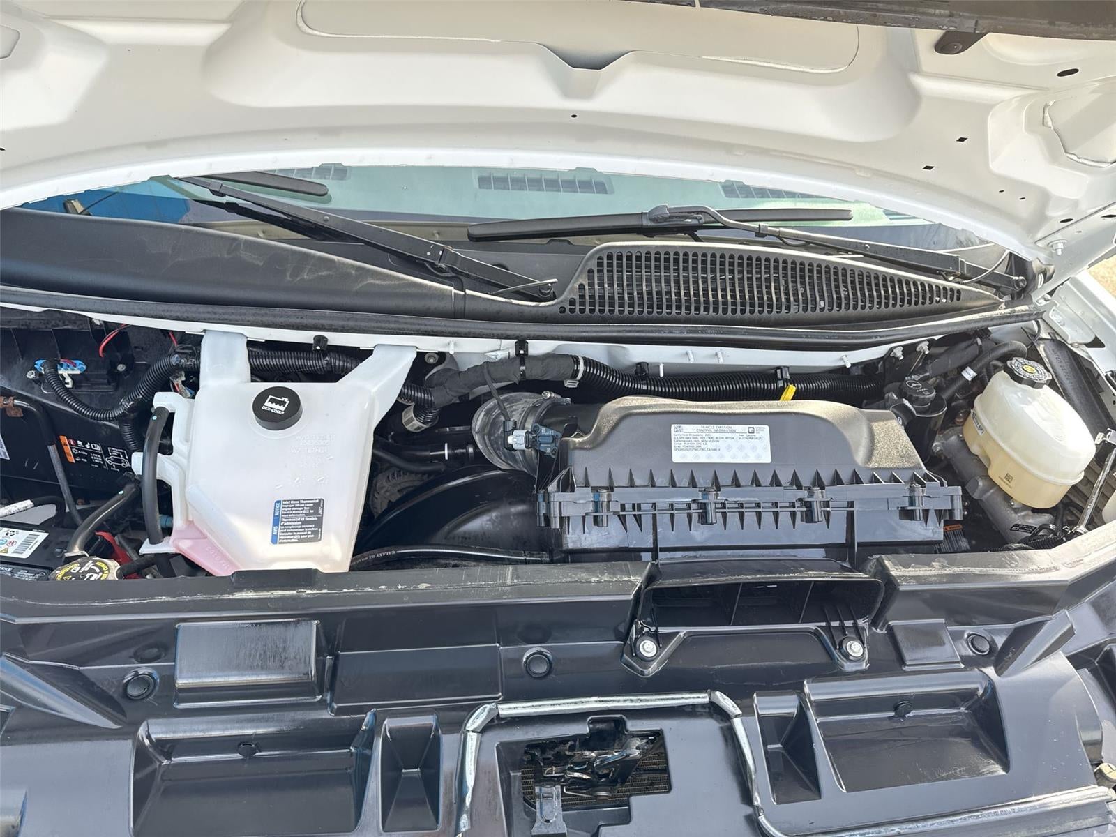 2023 GMC Savana Passenger 3500 LS