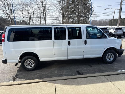 2023 GMC Savana Passenger 3500 LS