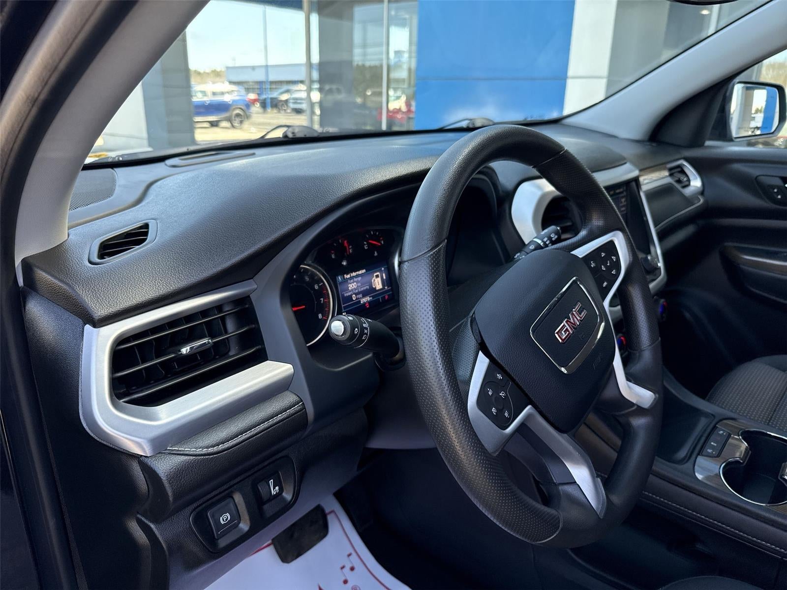 2023 GMC Acadia SLE