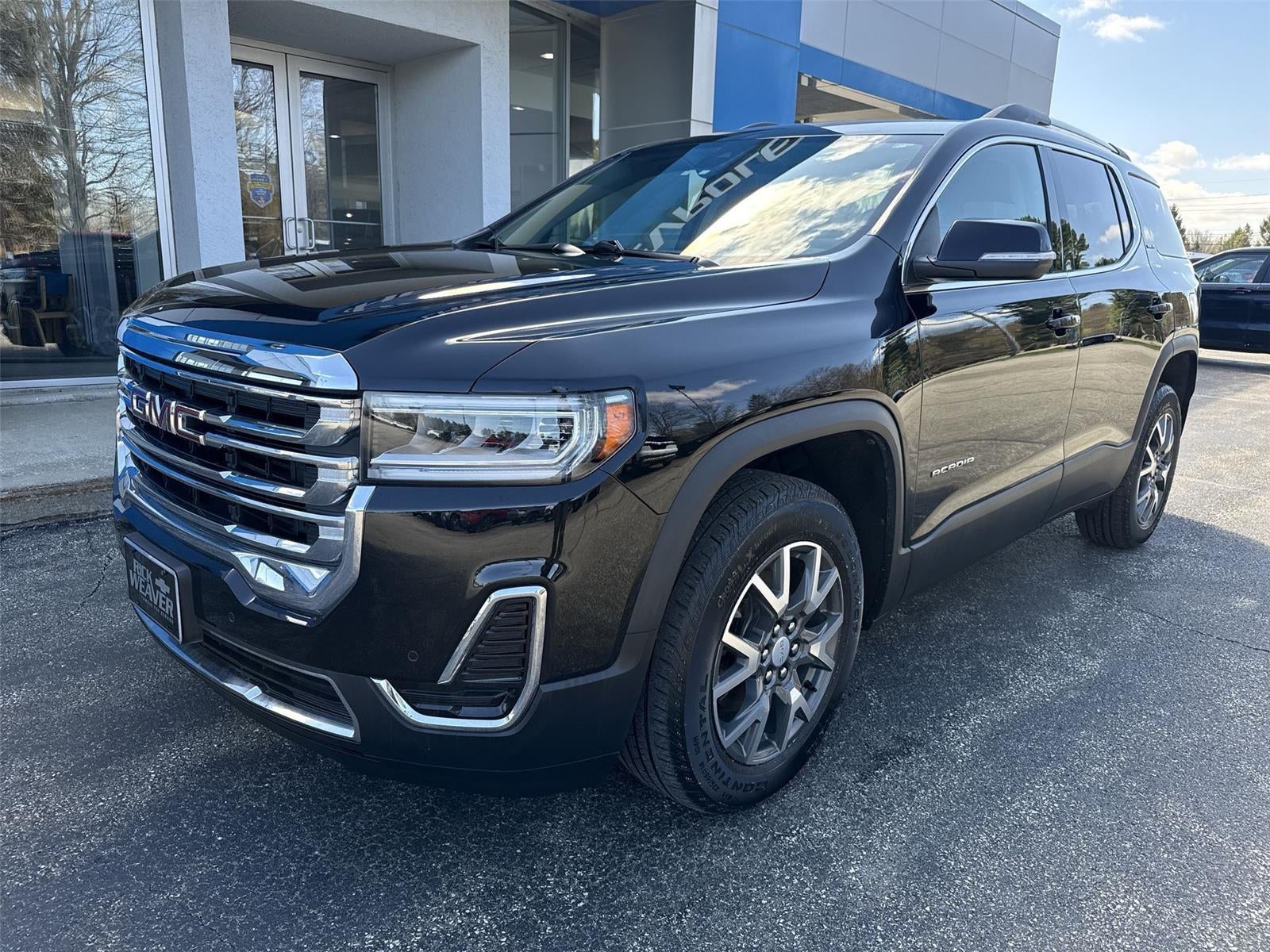 2023 GMC Acadia SLE