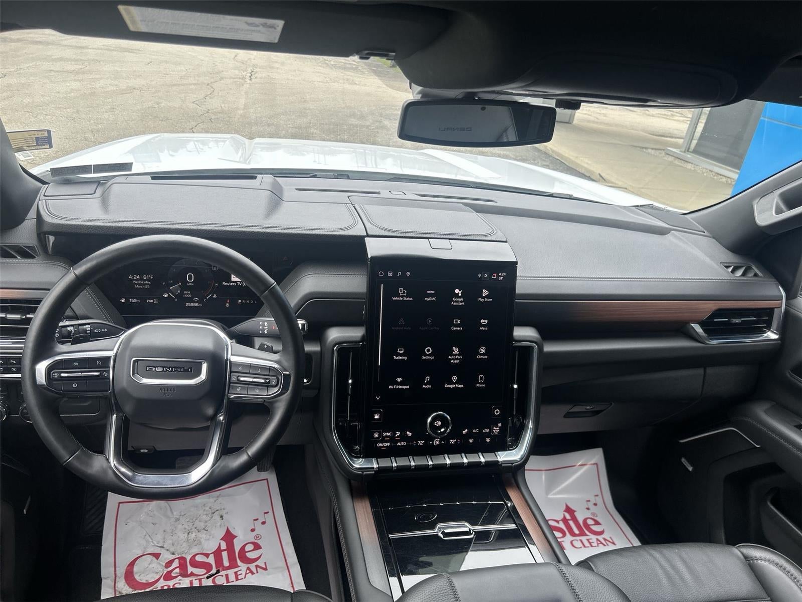 2025 GMC Yukon XL Denali