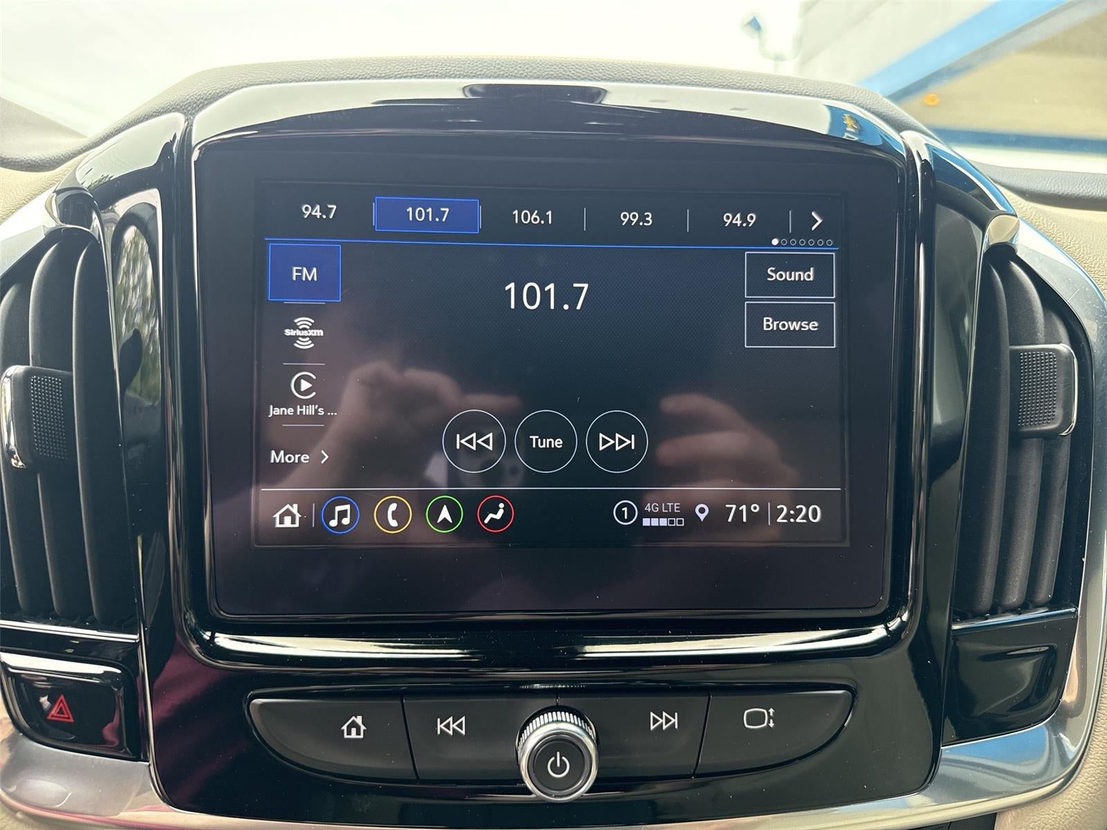 2022 Chevrolet Traverse Premier