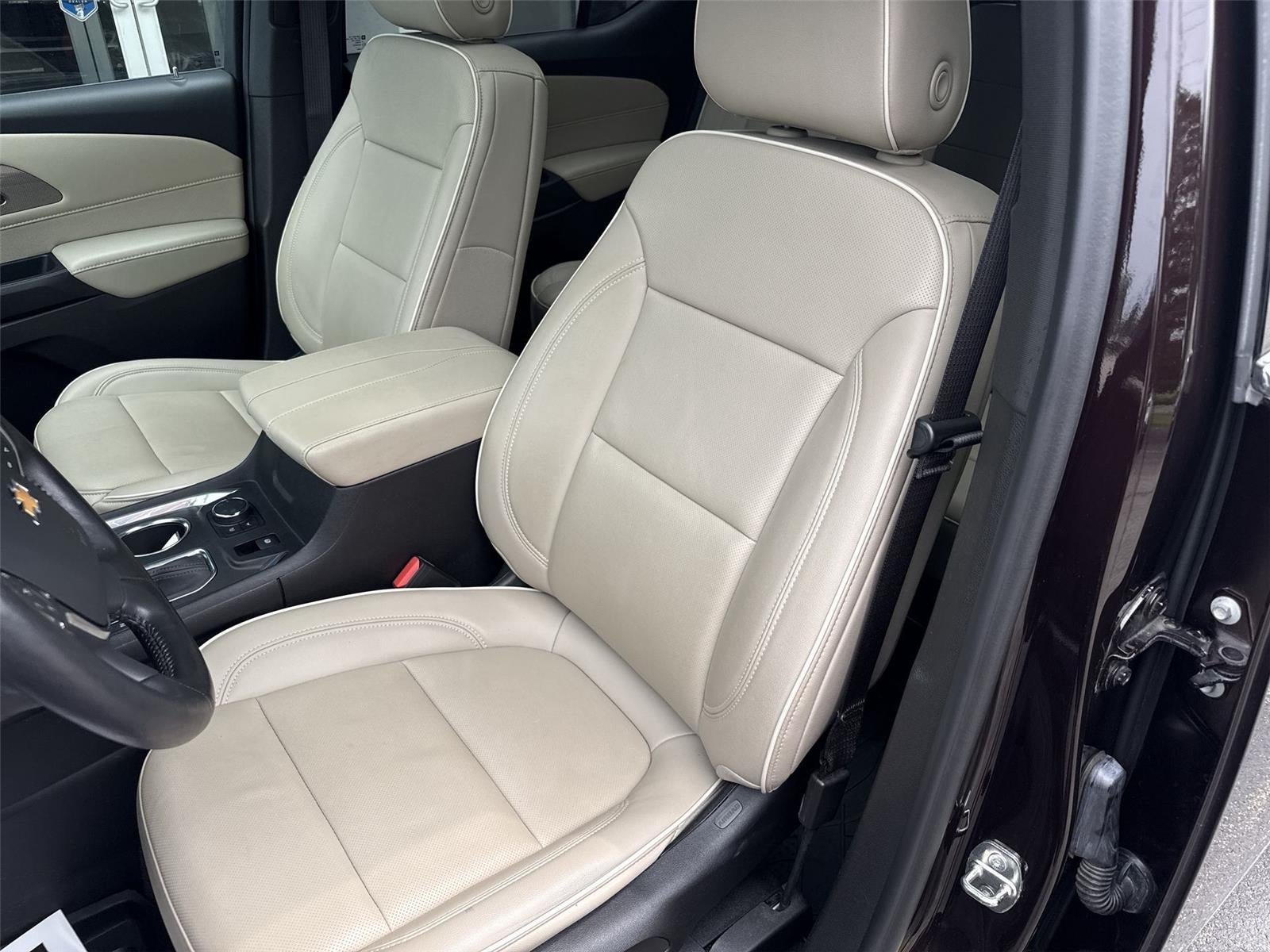 2022 Chevrolet Traverse Premier