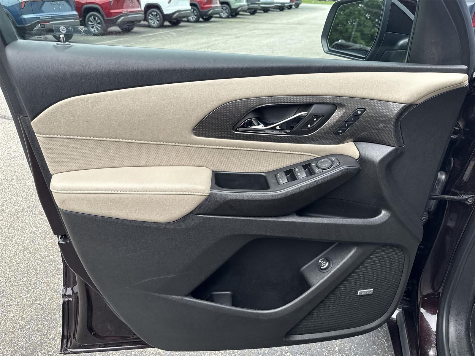 2022 Chevrolet Traverse Premier