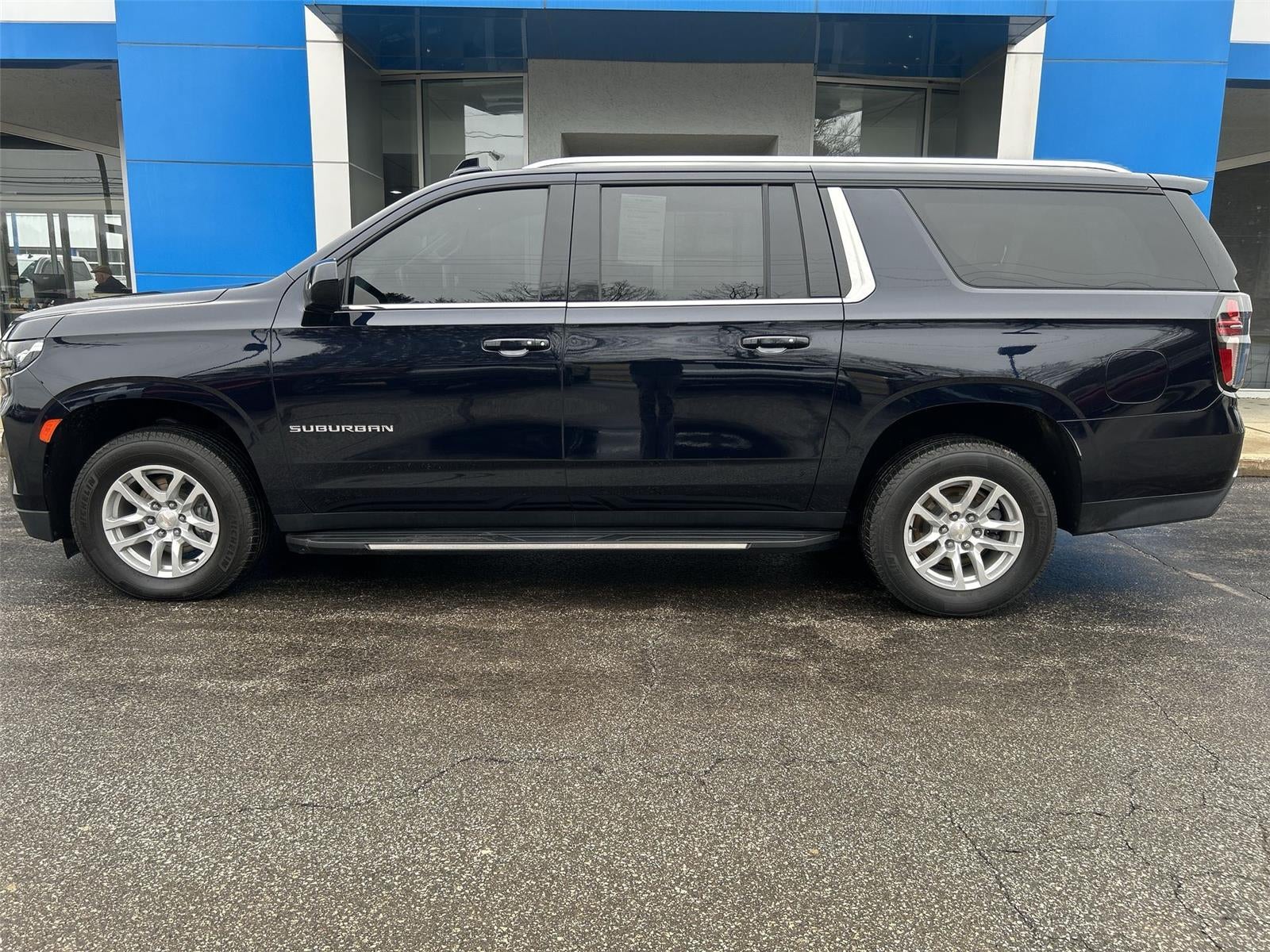 2021 Chevrolet Suburban LS