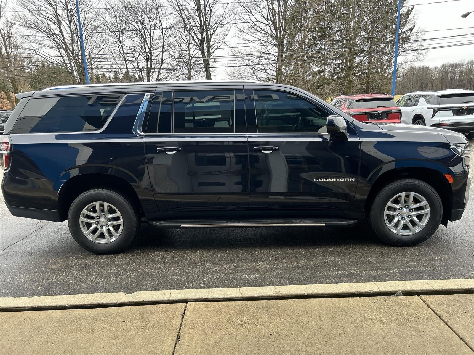 2021 Chevrolet Suburban LS