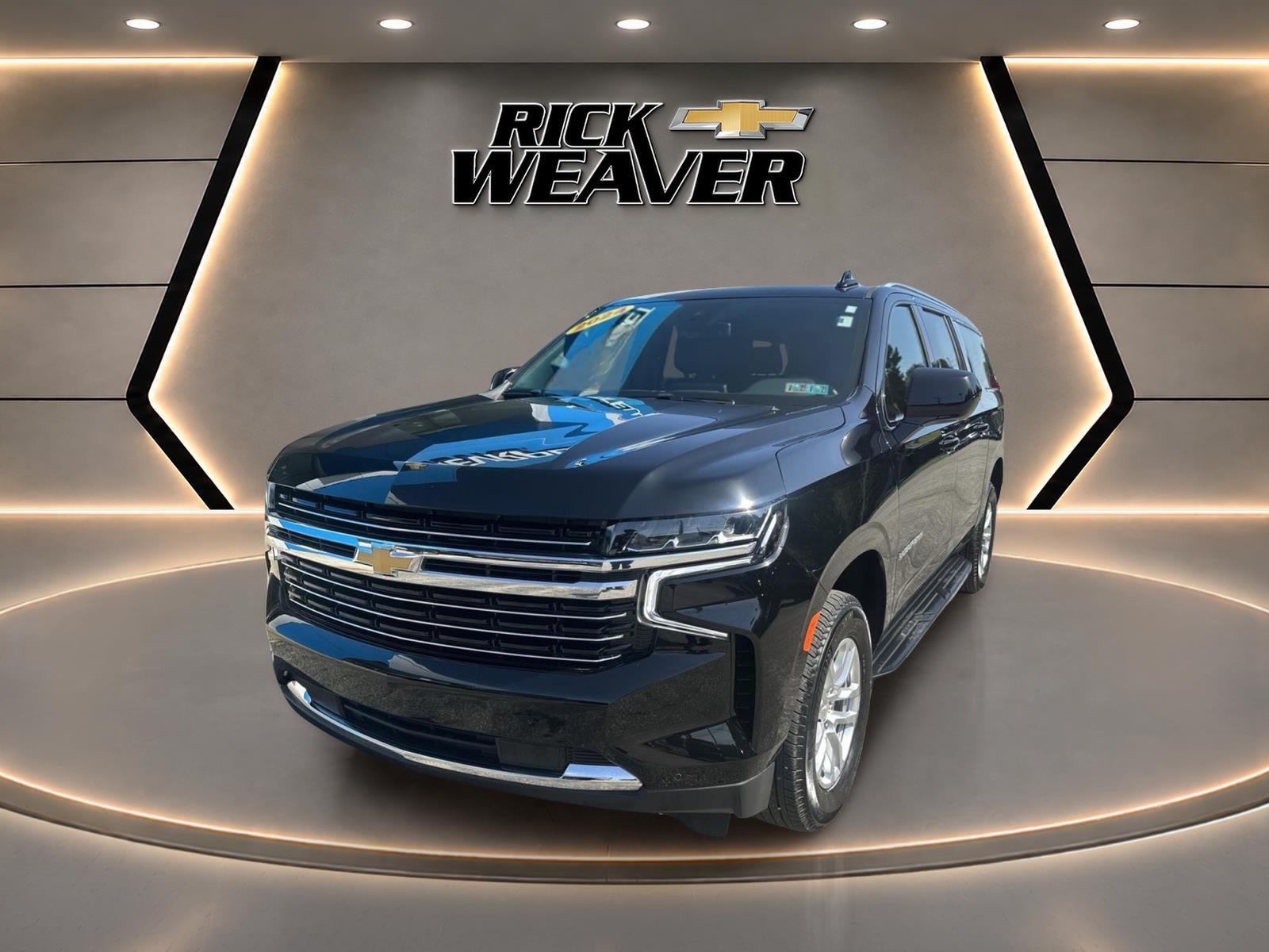 2024 Chevrolet Suburban LT