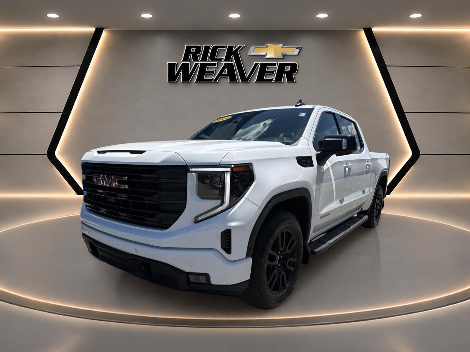 2024 GMC Sierra 1500 Elevation