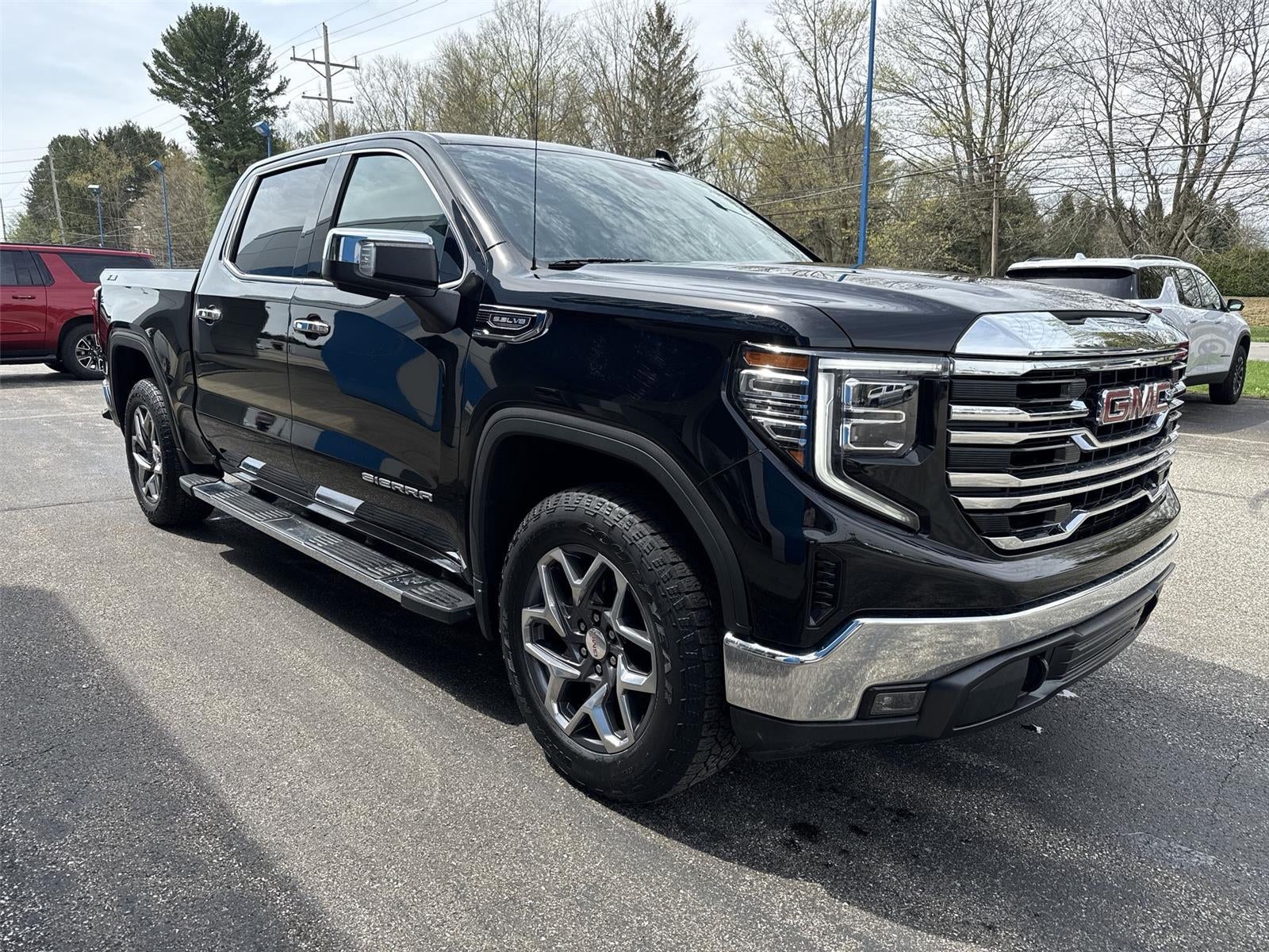2022 GMC Sierra 1500 SLT