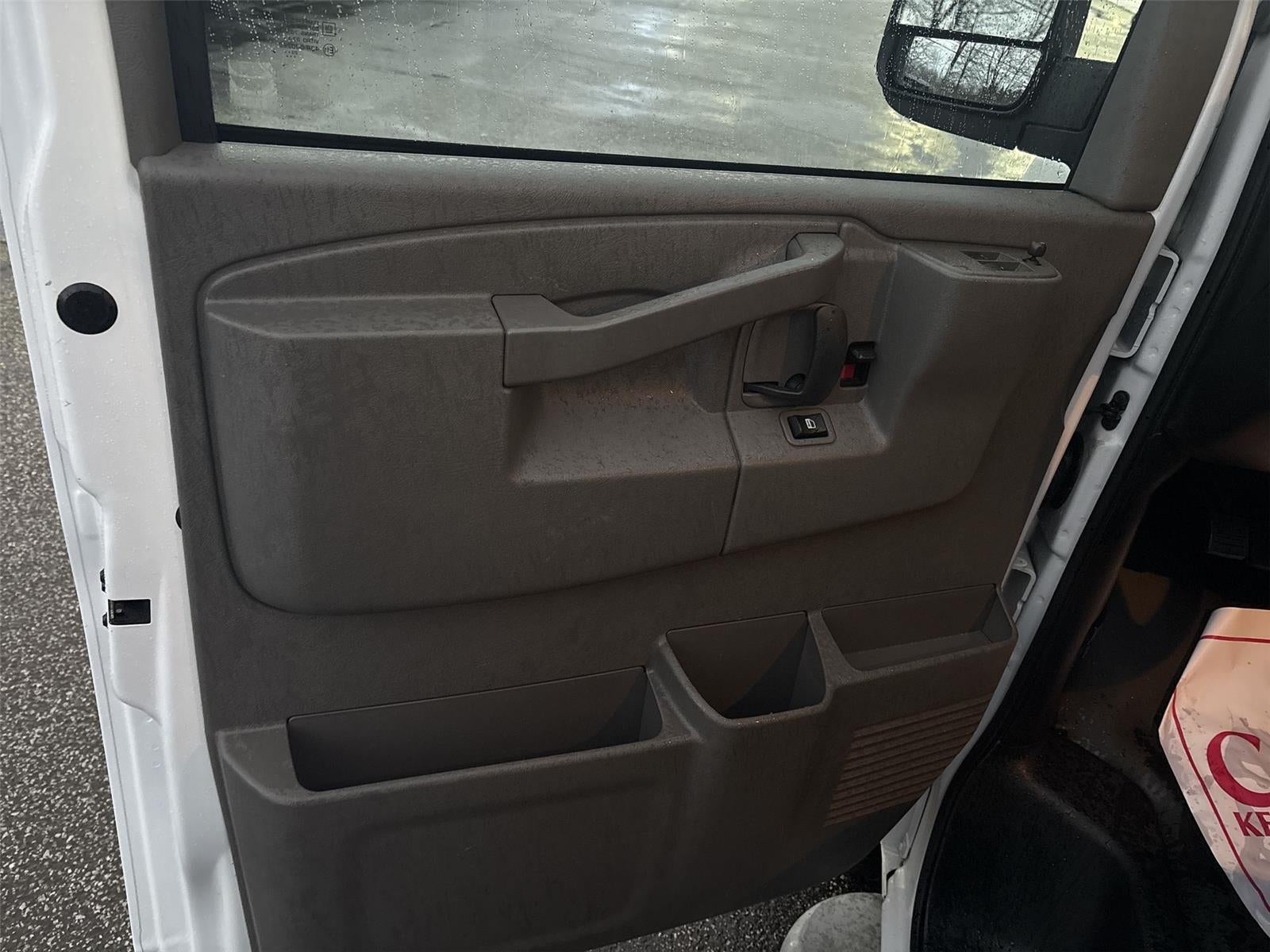 2024 GMC Savana Cargo 2500 Work Van