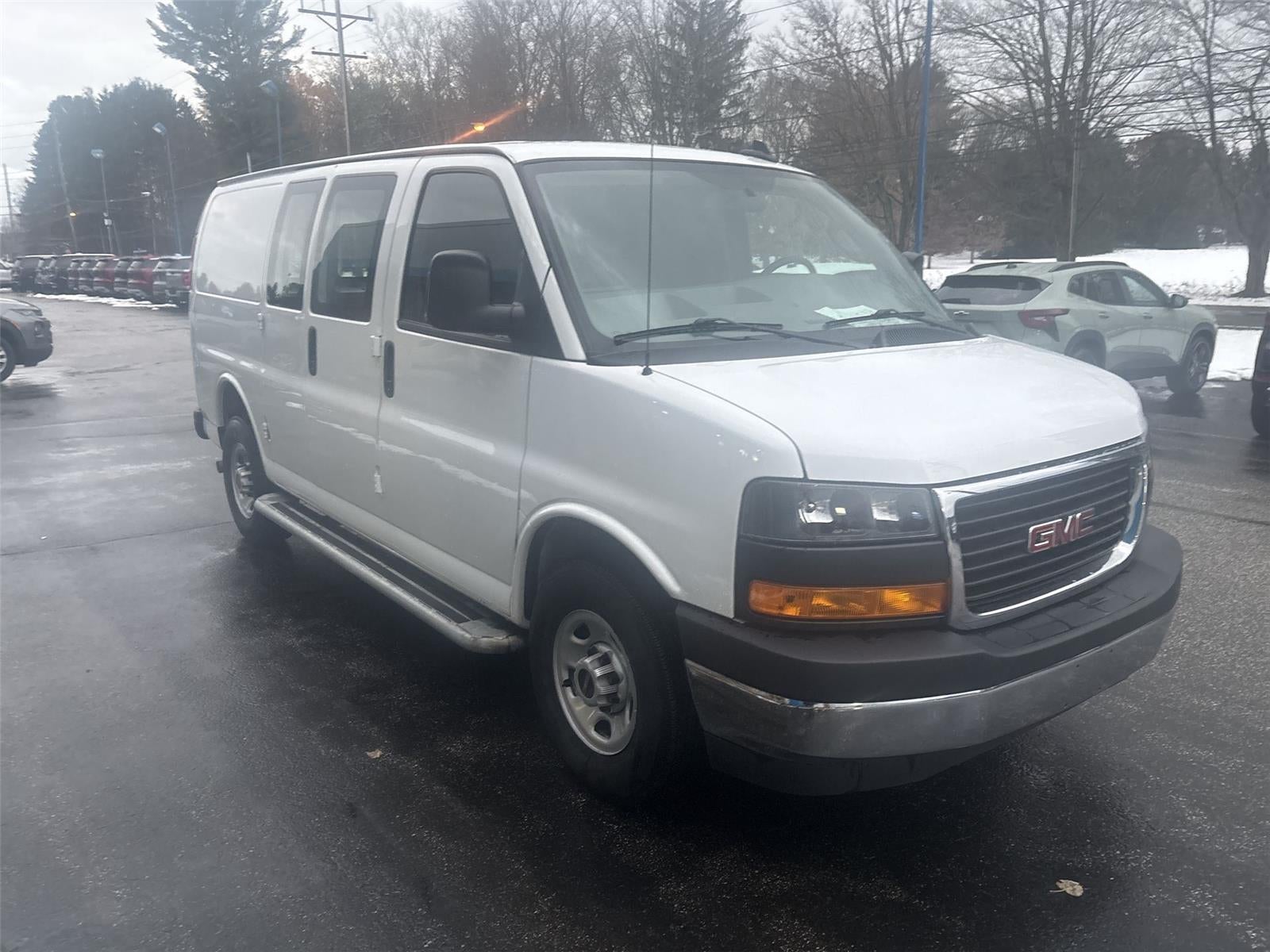 2024 GMC Savana Cargo 2500 Work Van