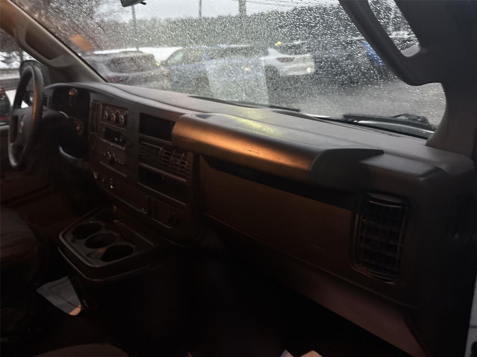 2024 GMC Savana Cargo 2500 Work Van