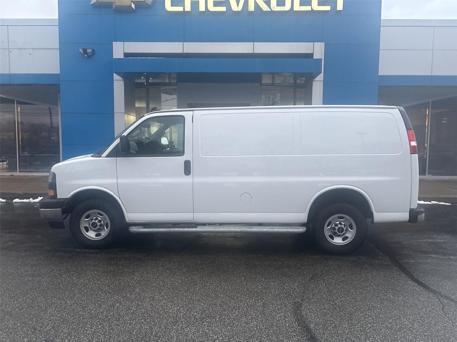 2024 GMC Savana Cargo 2500 Work Van