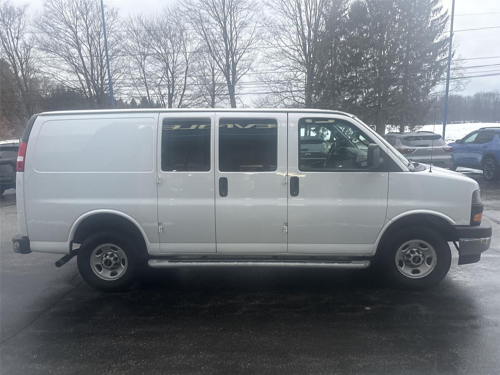 2024 GMC Savana Cargo 2500 Work Van