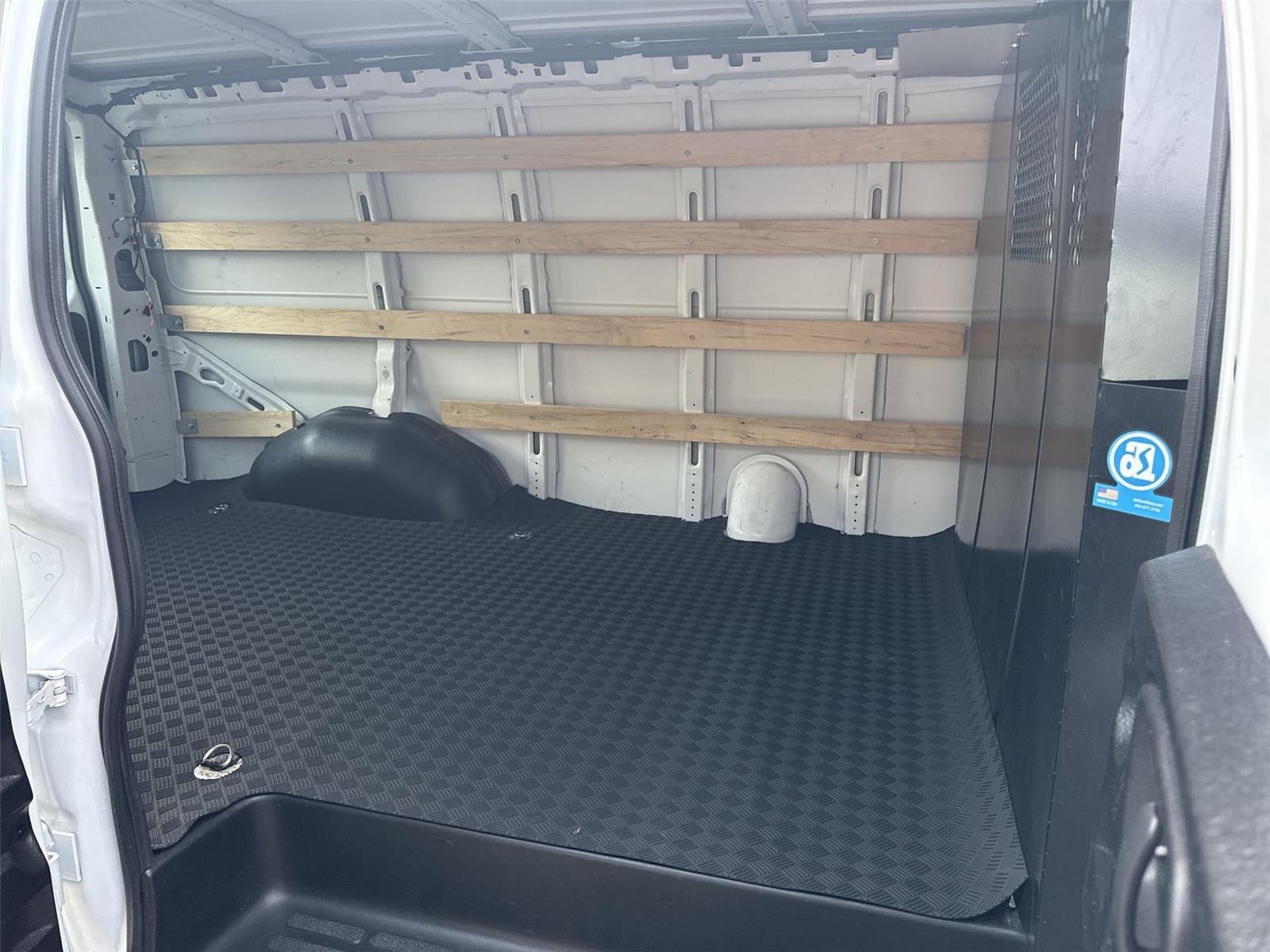 2024 GMC Savana Cargo 2500 Work Van