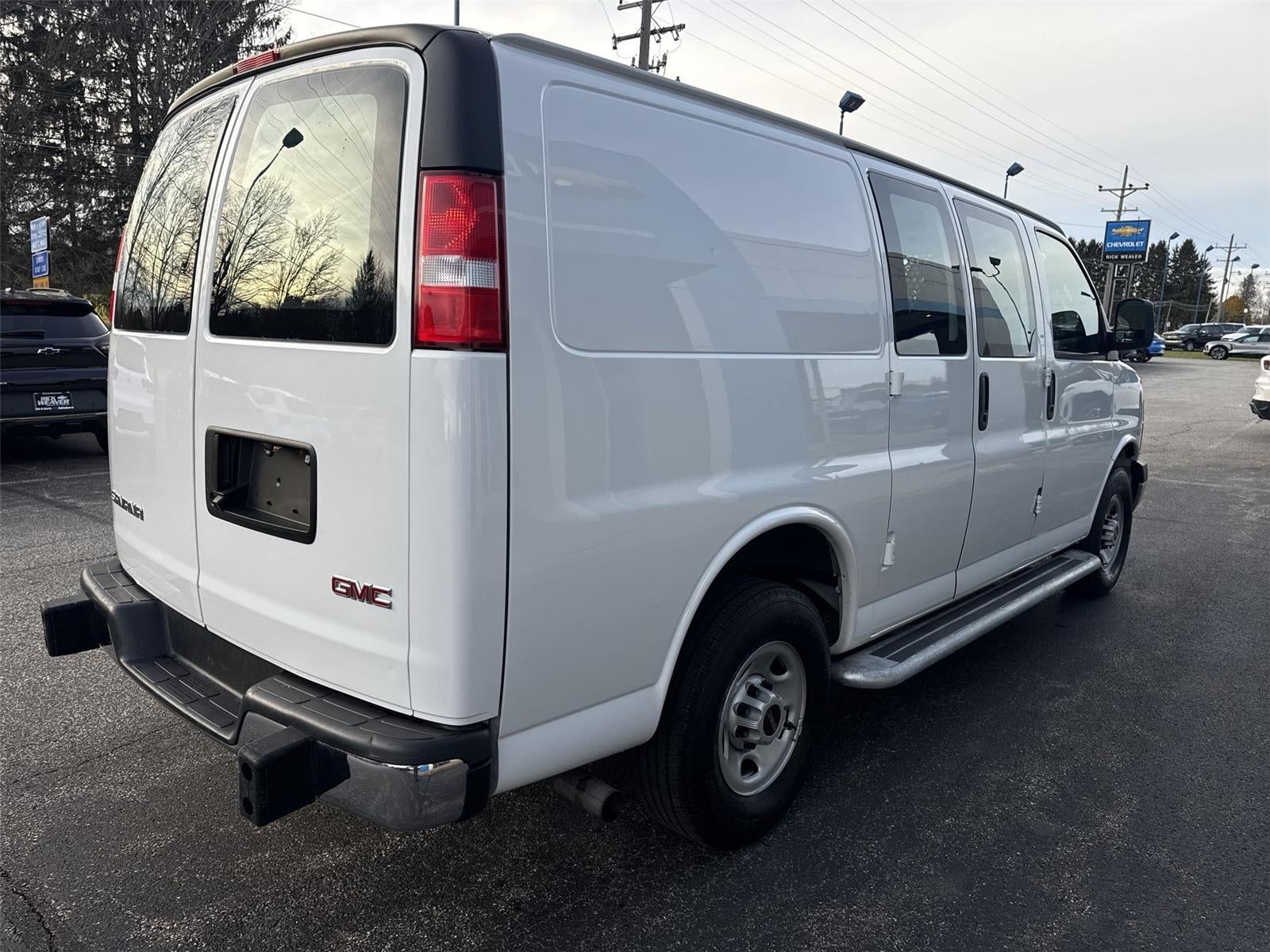 2024 GMC Savana Cargo 2500 Work Van