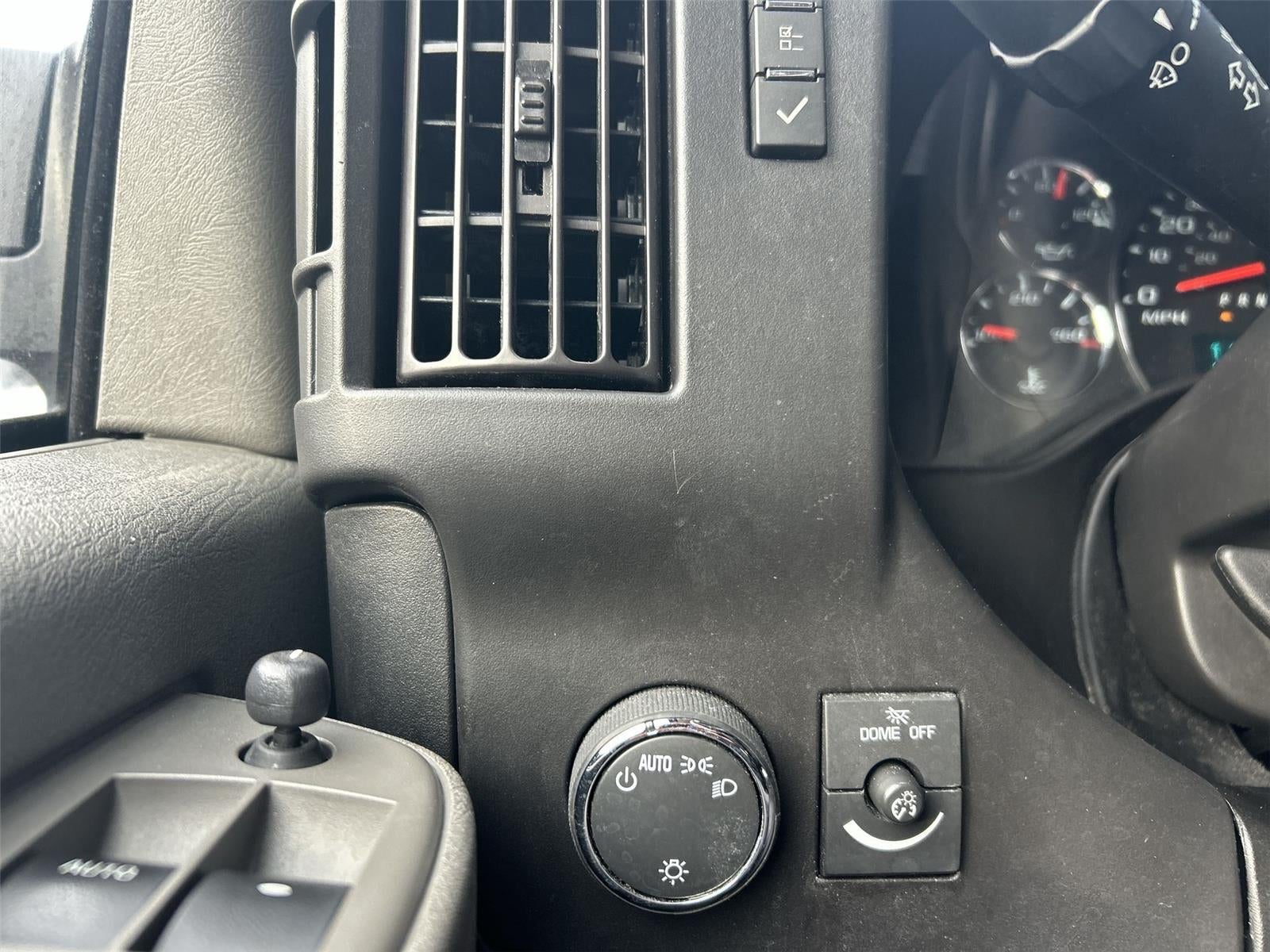 2024 GMC Savana Cargo 2500 Work Van