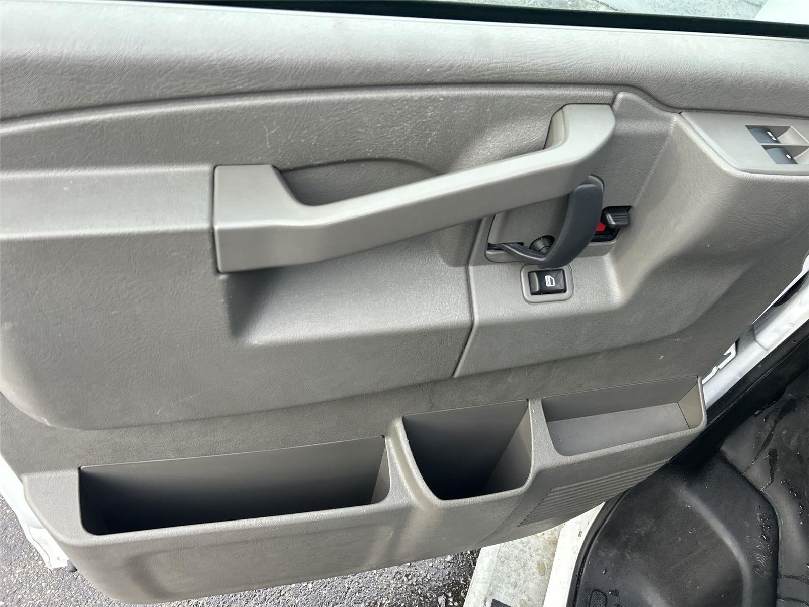 2024 GMC Savana Cargo 2500 Work Van