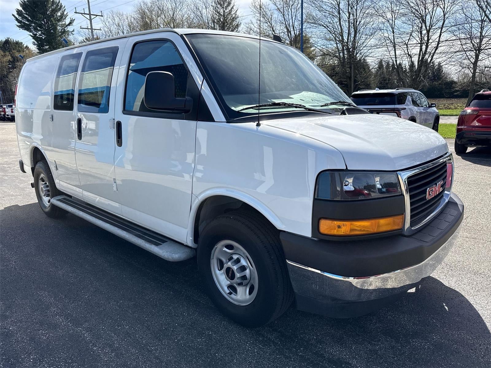 2024 GMC Savana Cargo 2500 Work Van