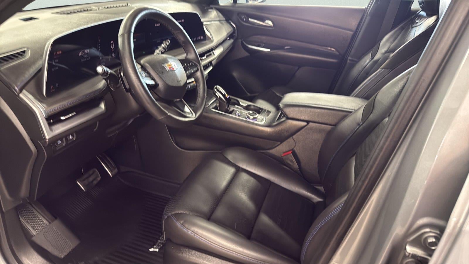 2024 Cadillac XT4 Sport