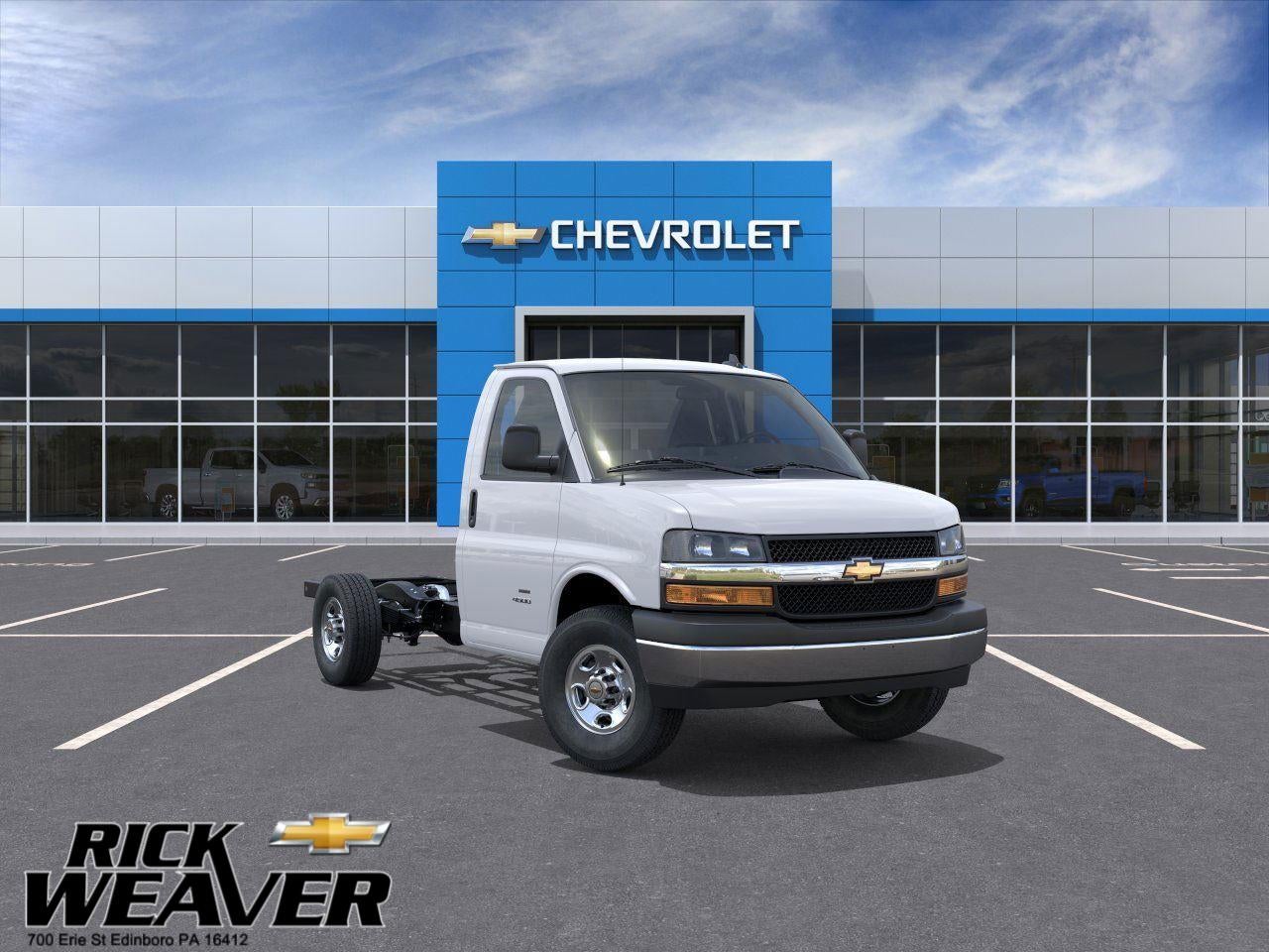 2026 Chevrolet Express Cutaway 3500 1WT