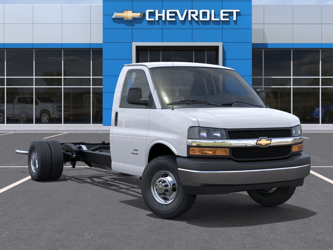 2026 Chevrolet Express Cutaway 3500 1WT
