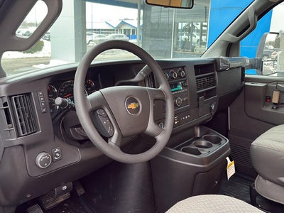 2026 Chevrolet Express Cutaway 4500 2WT