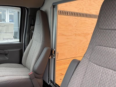 2026 Chevrolet Express Cutaway 4500 2WT