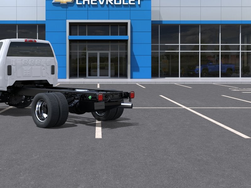 2026 Chevrolet Silverado 6500 HD Work Truck