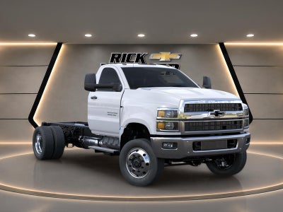 2026 Chevrolet Silverado 6500 HD Work Truck