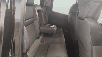 2025 Nissan Frontier Crew Cab SV 4x4