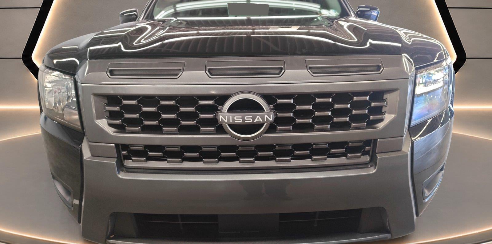 2025 Nissan Frontier Crew Cab SV 4x4