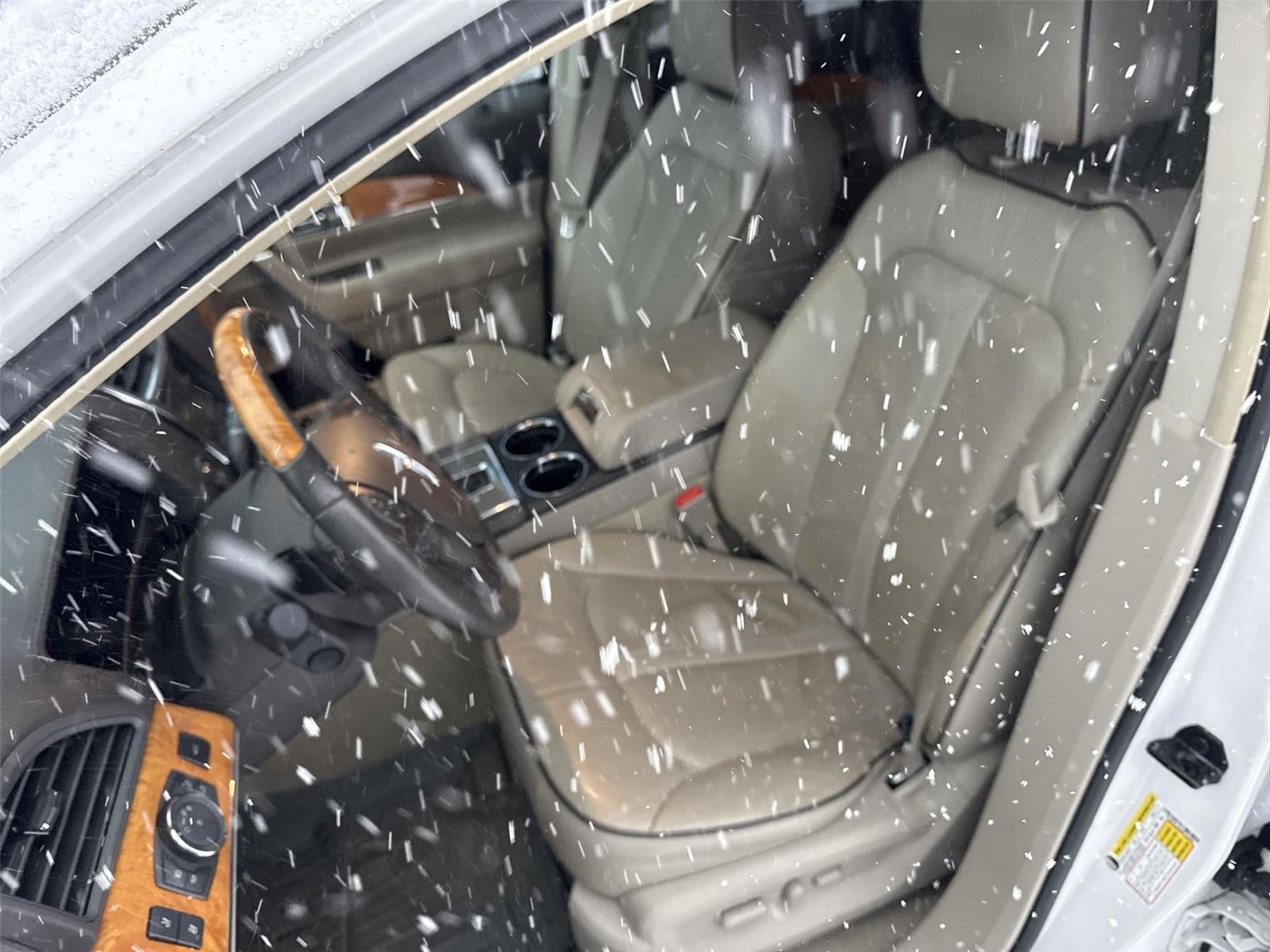 2014 Lincoln MKX Base