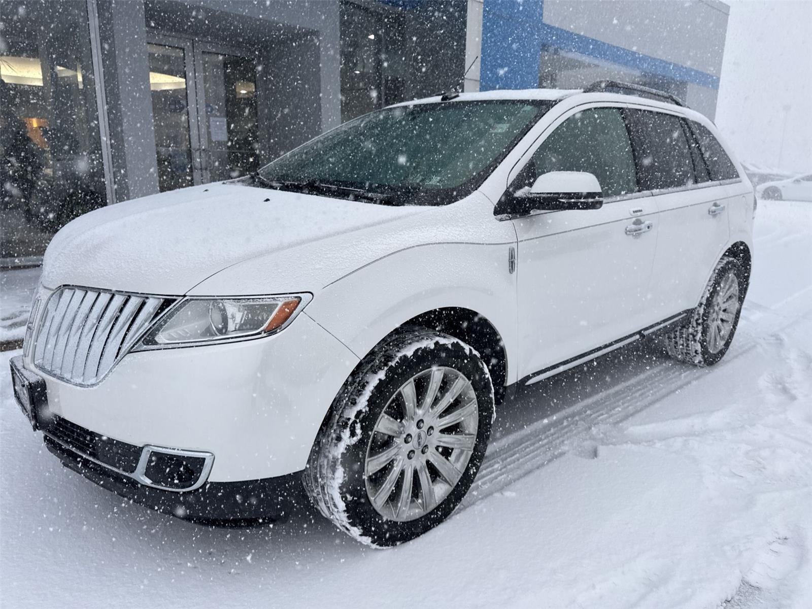 2014 Lincoln MKX Base