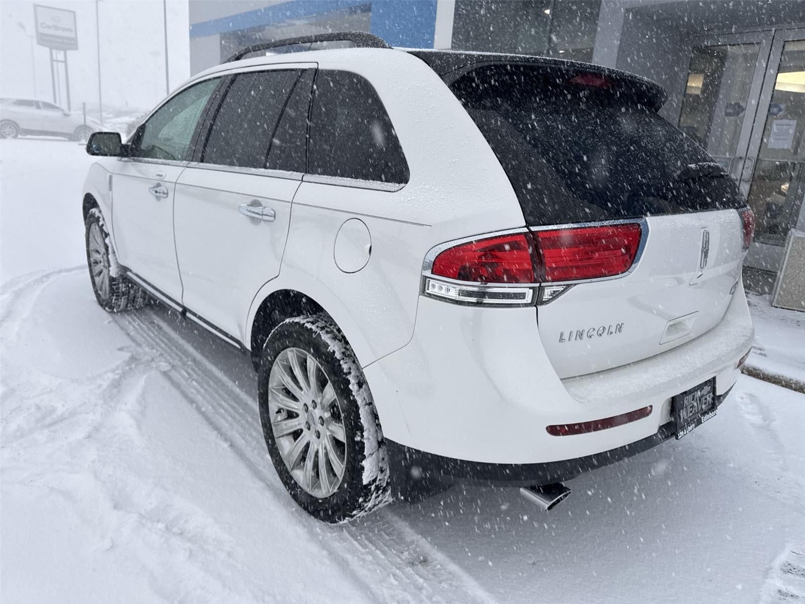 2014 Lincoln MKX Base