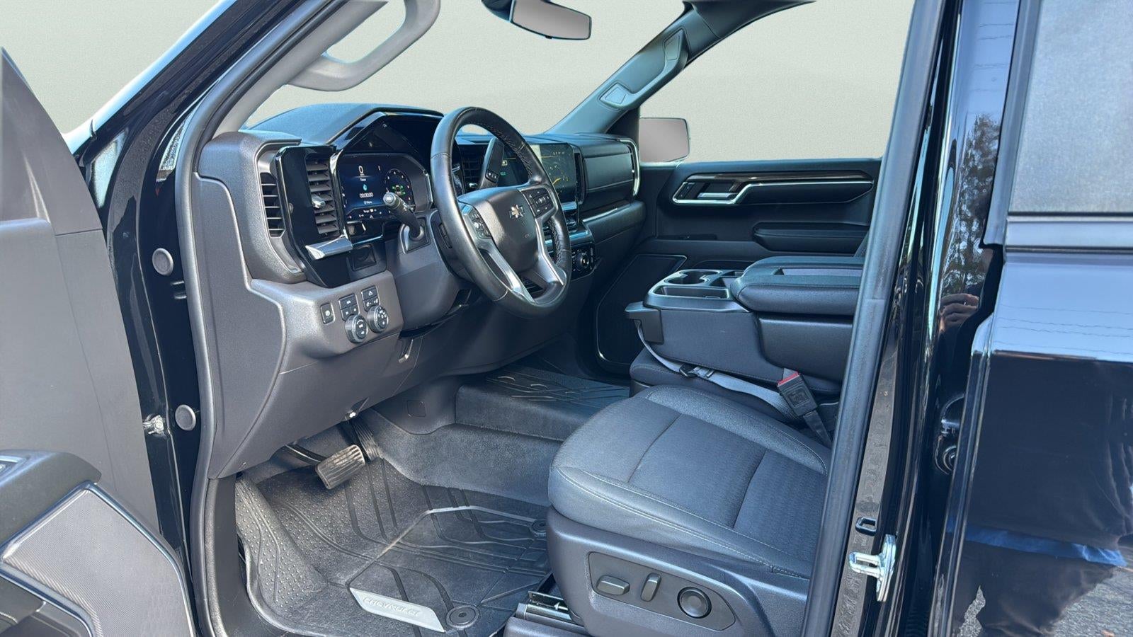 2024 Chevrolet Silverado 1500 RST - Photo 6