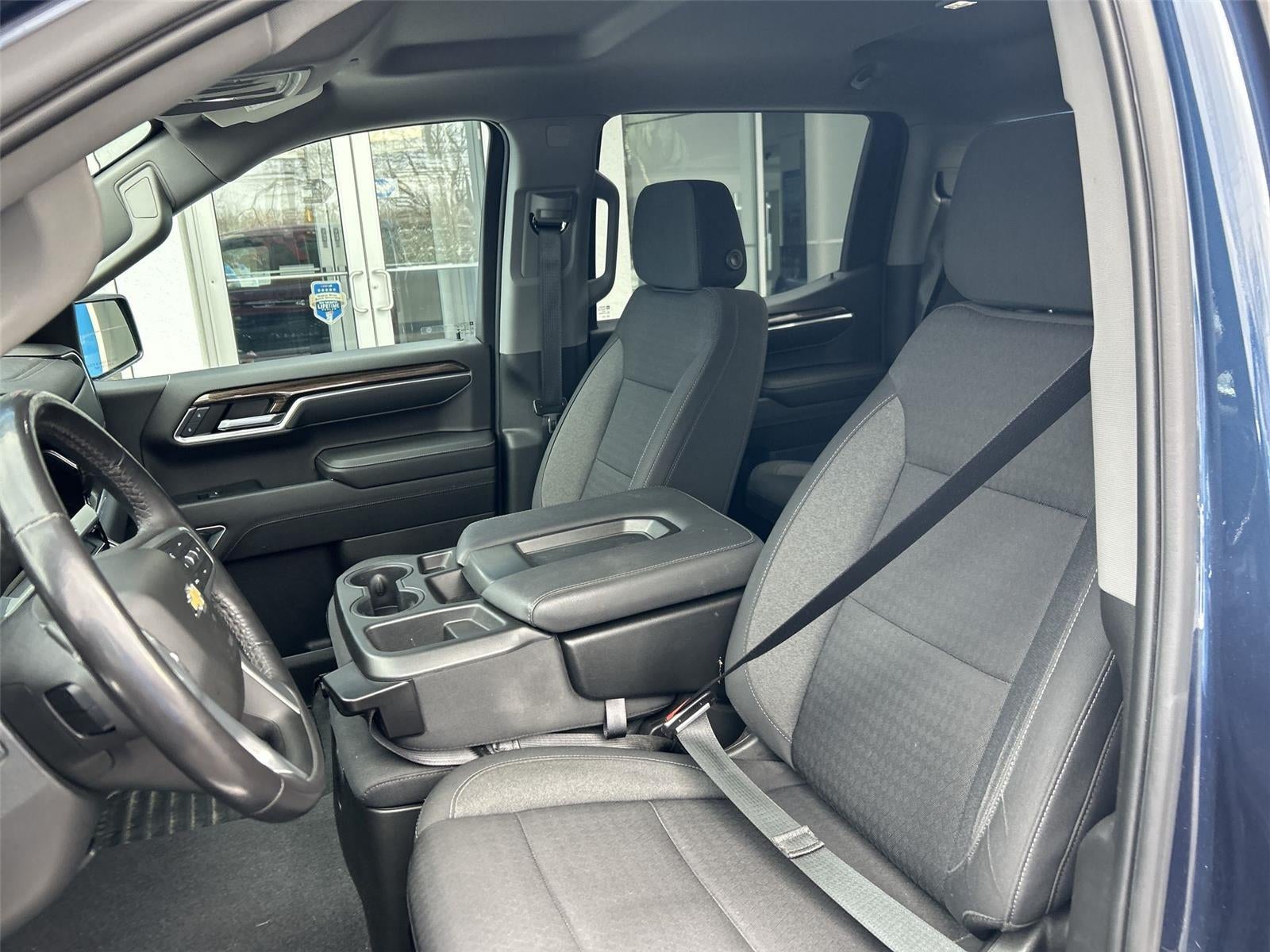 2022 Chevrolet Silverado 1500 LT (2FL)