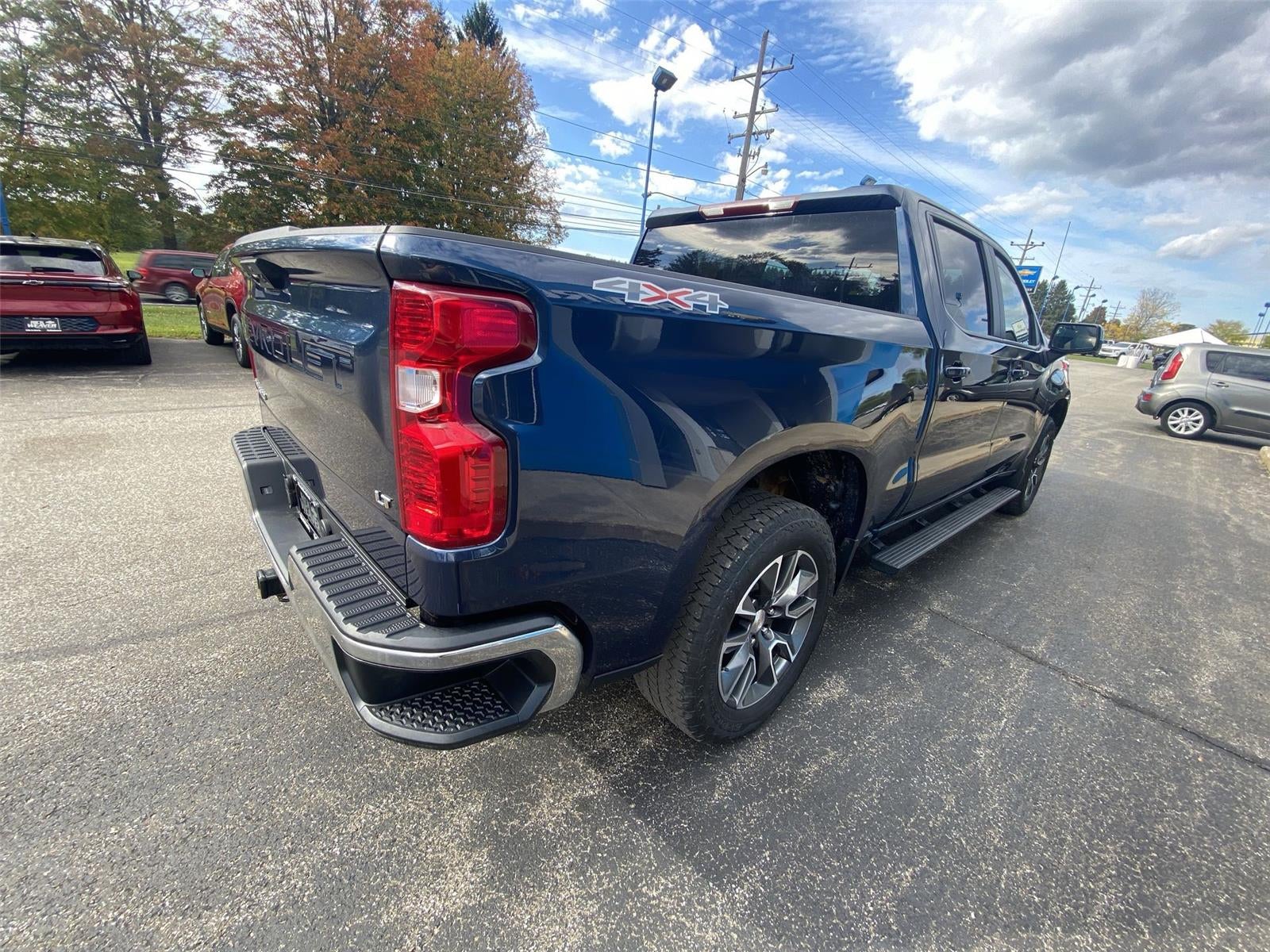 2022 Chevrolet Silverado 1500 LT (2FL)