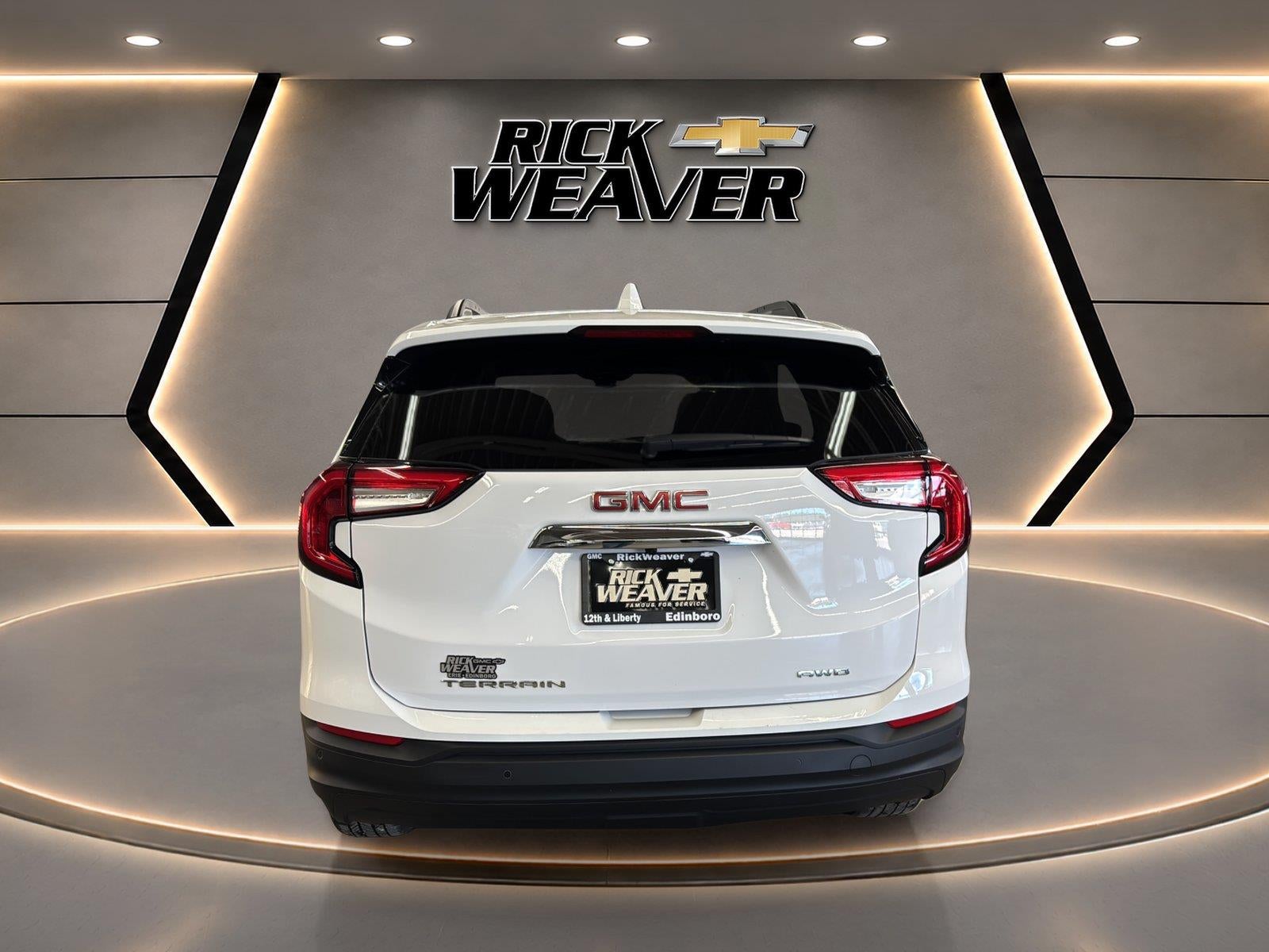 2024 GMC Terrain SLE